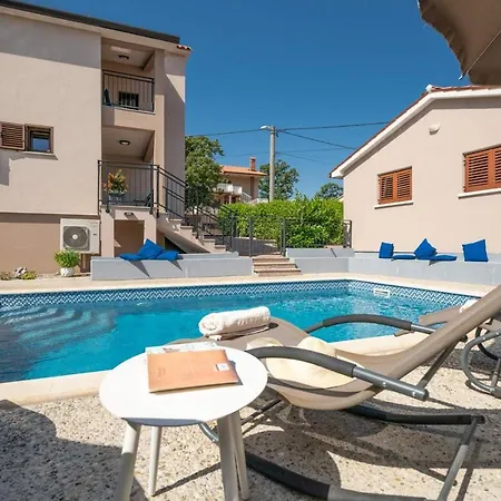 Giovanni Maria Holiday home Vinez
